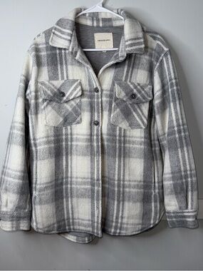 Thread & Supply Gray & White Plaid Teddy Shacket